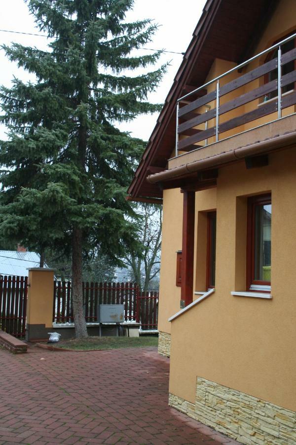 Treasure Deluxe House Apartment Miskolc Exterior photo